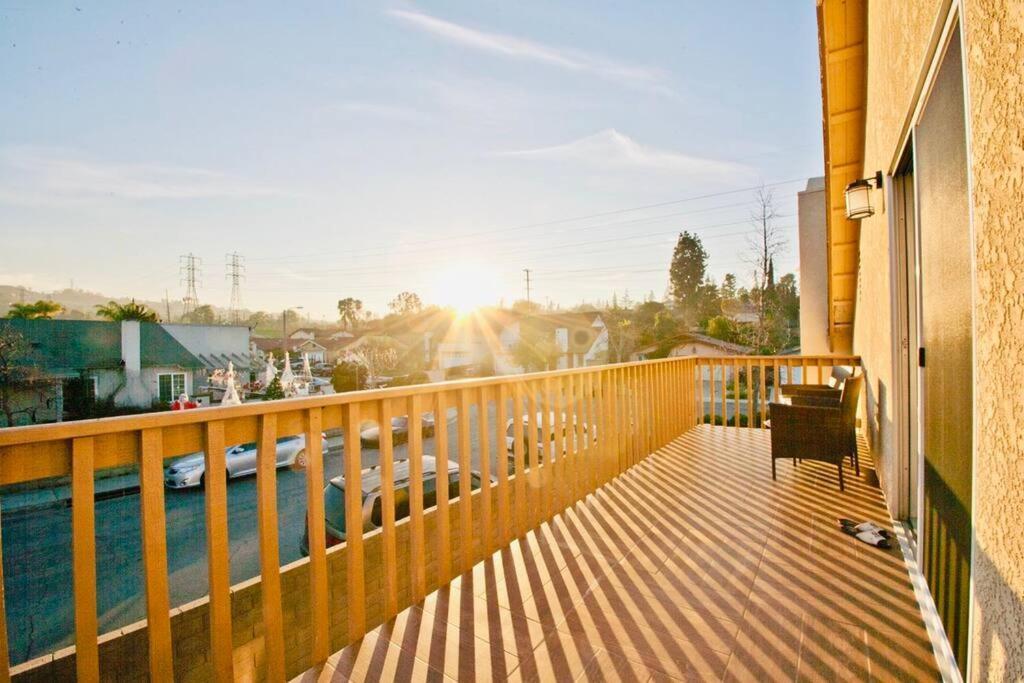 La Sunny House Beautiful Yard 7 Rooms 4 Bathrooms Near Disneyland & Hollywood & Downtown ฮาเซียนดา ไฮทส์ ภายนอก รูปภาพ